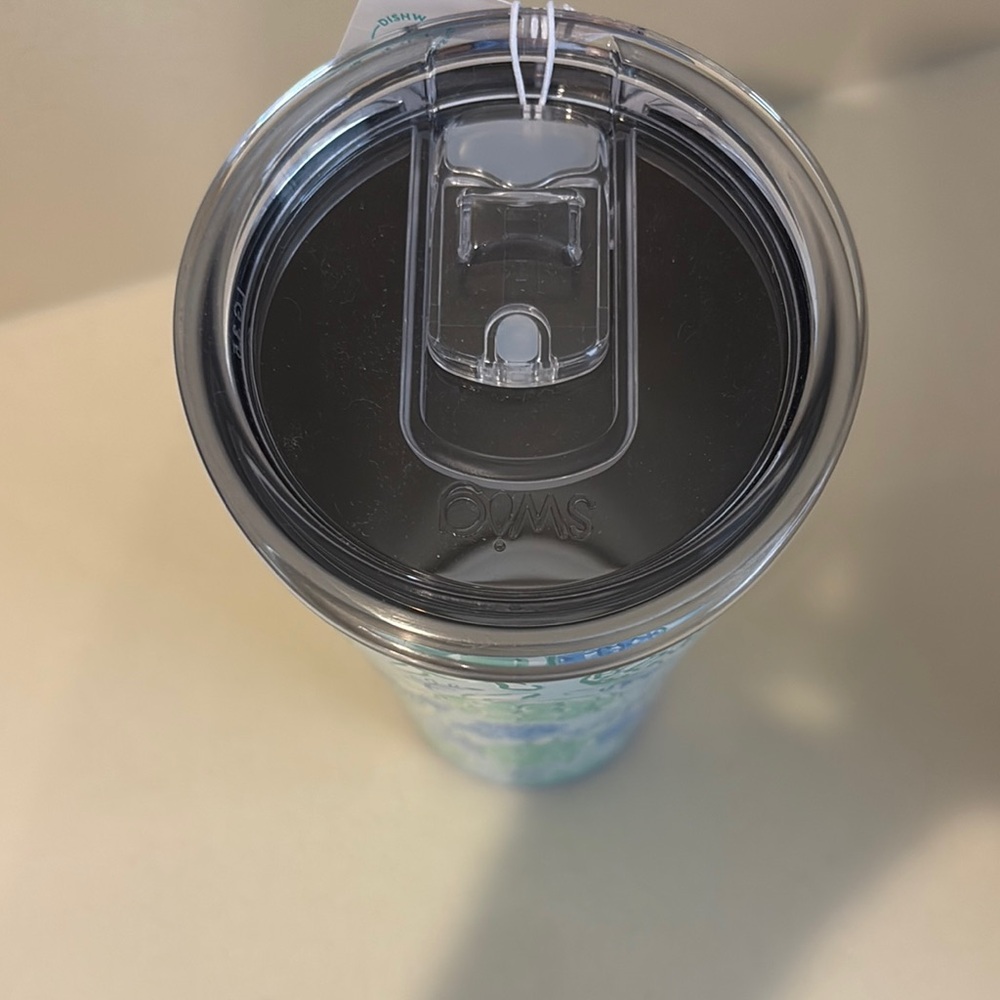 🚫SOLD🚫
NWT Swig Life Shell Yeah 22oz Tumbler - Picture 4 of 6